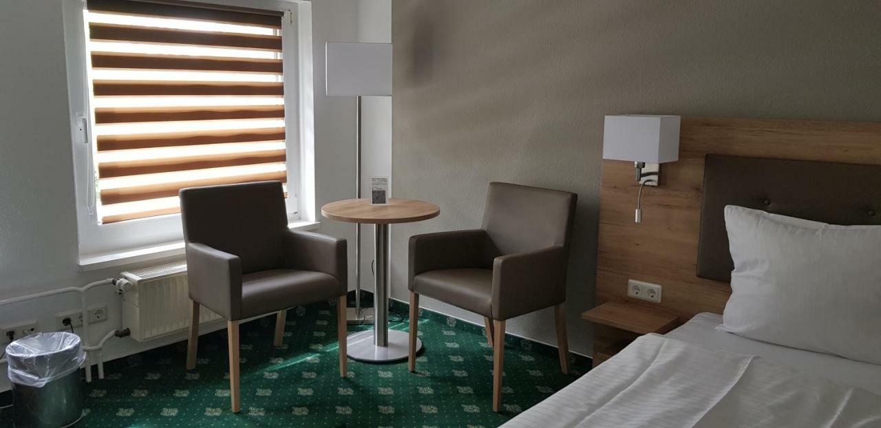 Hotel Novostar Гёттинген Экстерьер фото
